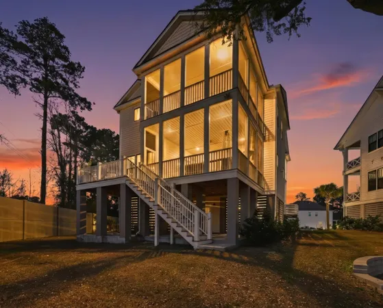 $1,999,000 | 149 Low Tide Court, Charleston, SC 29492