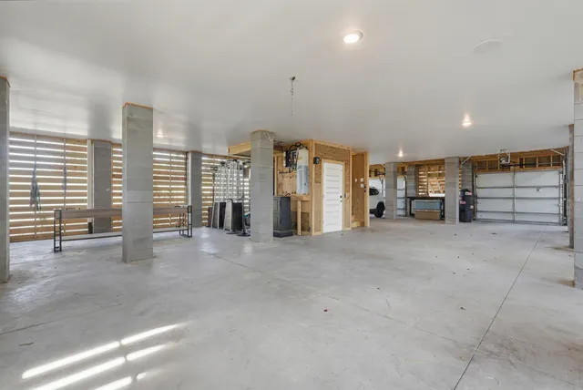 $1,999,000 | 149 Low Tide Court, Charleston, SC 29492