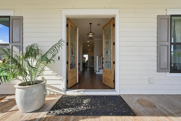 $1,999,000 | 149 Low Tide Court, Charleston, SC 29492