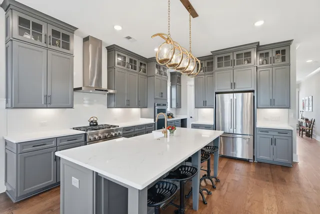 $1,999,000 | 149 Low Tide Court, Charleston, SC 29492