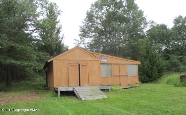 2817 Jackson Road Stroudsburg, PA 18360 - Photo 21 of 22 a view of backyard of house