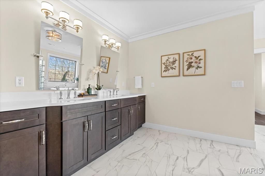 1824 Topping Road St. Louis, MO 63131 - Photo 33 of 73 Gallery Image 33