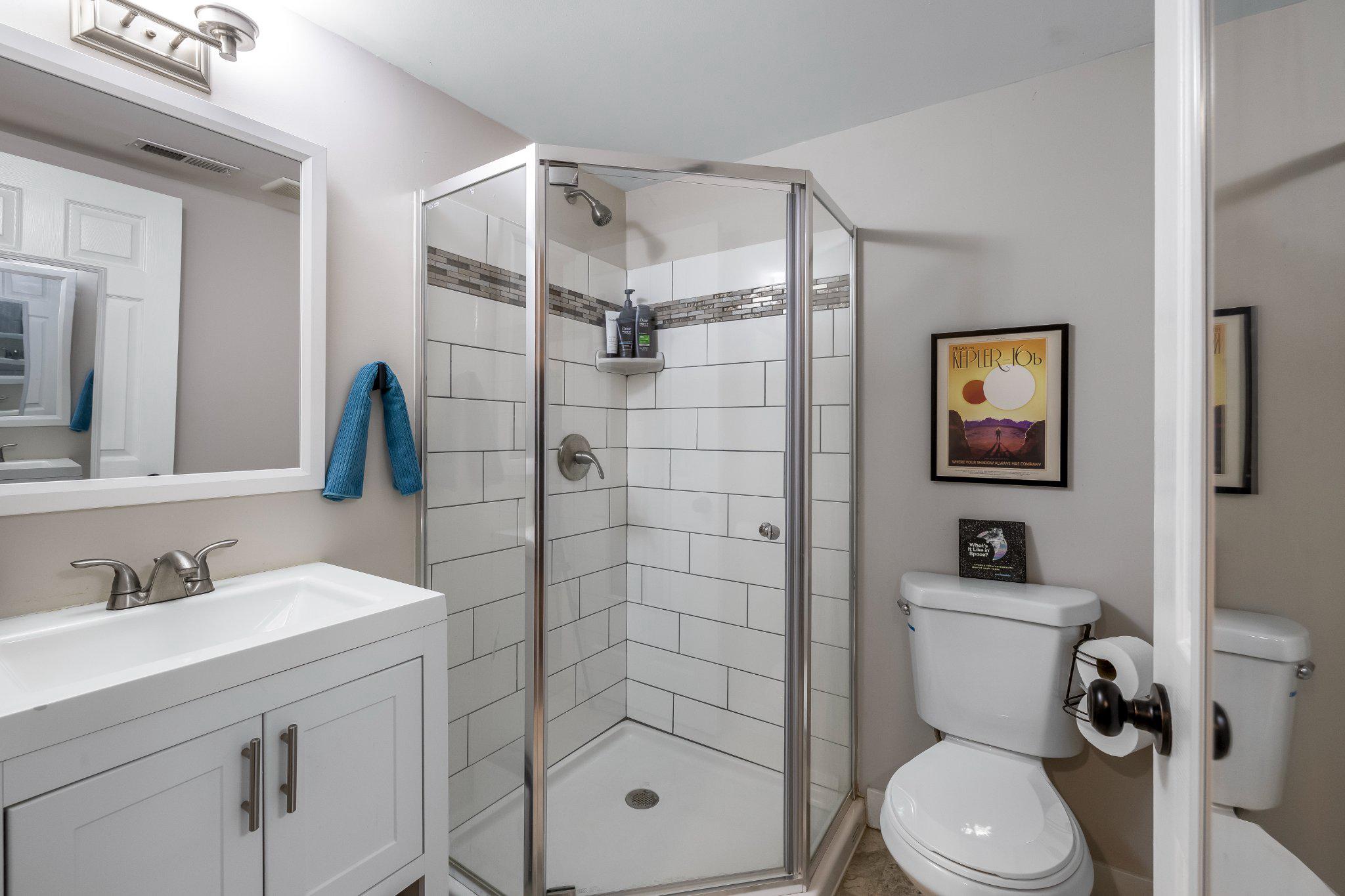 3240 Leverton Avenue Baltimore, MD 21224 - Photo 19 of 22 Basement Shower