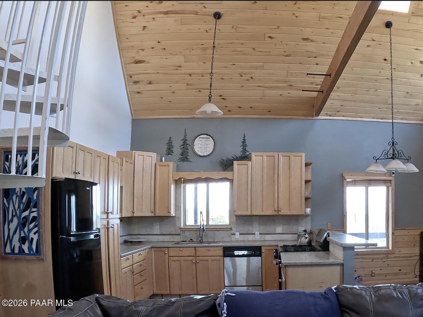 33867 West Whiskey River Road Seligman, AZ 86337 - Photo 10 of 50 Kitchen_7