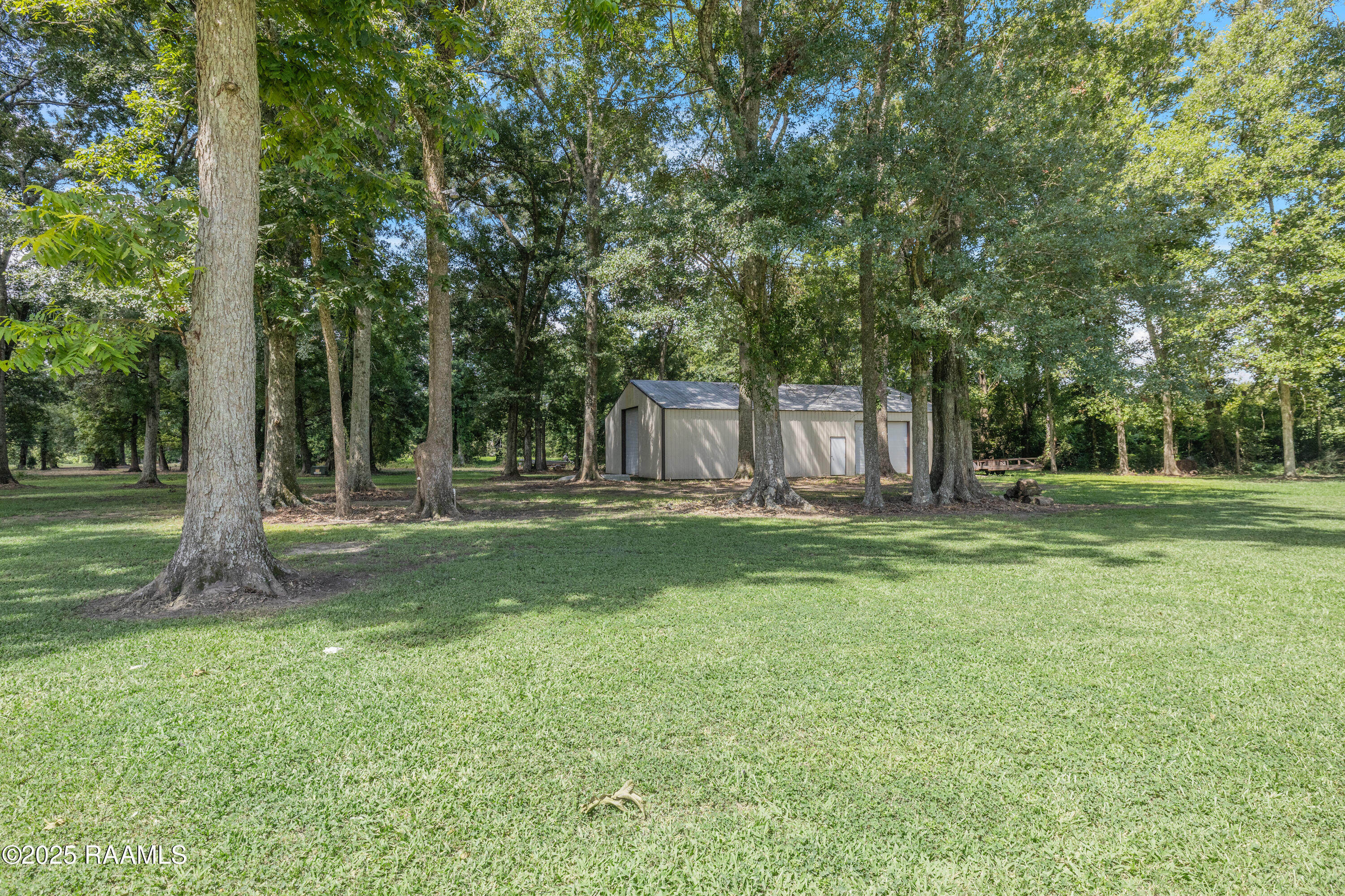 7536 Cemetery Road St. Martinville, LA 70582 - Photo 3 of 46 Workshop