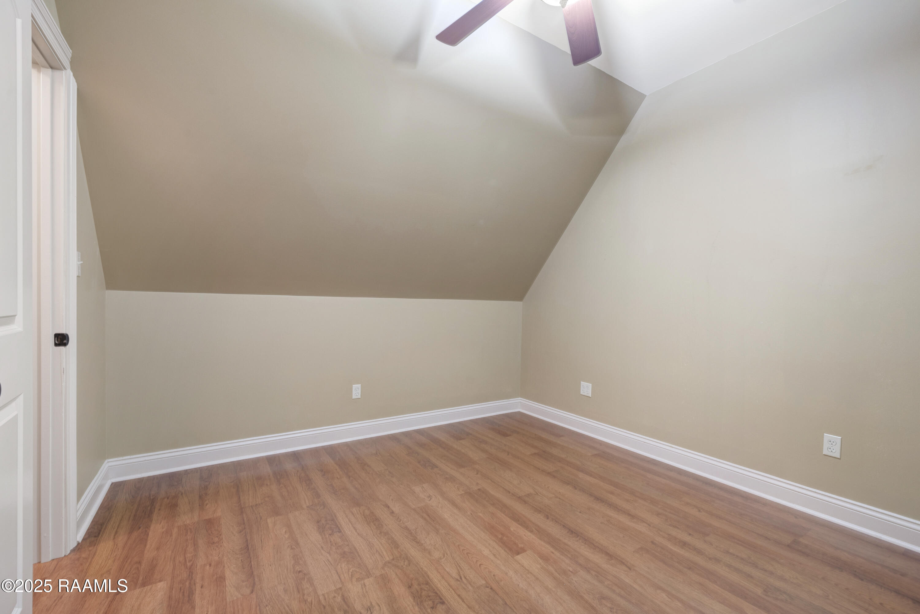 7536 Cemetery Road St. Martinville, LA 70582 - Photo 33 of 46 Upstairs Bonus Room