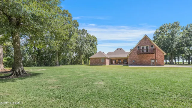 $579,000 | 7536 Cemetery Road, St. Martinville, LA 70582