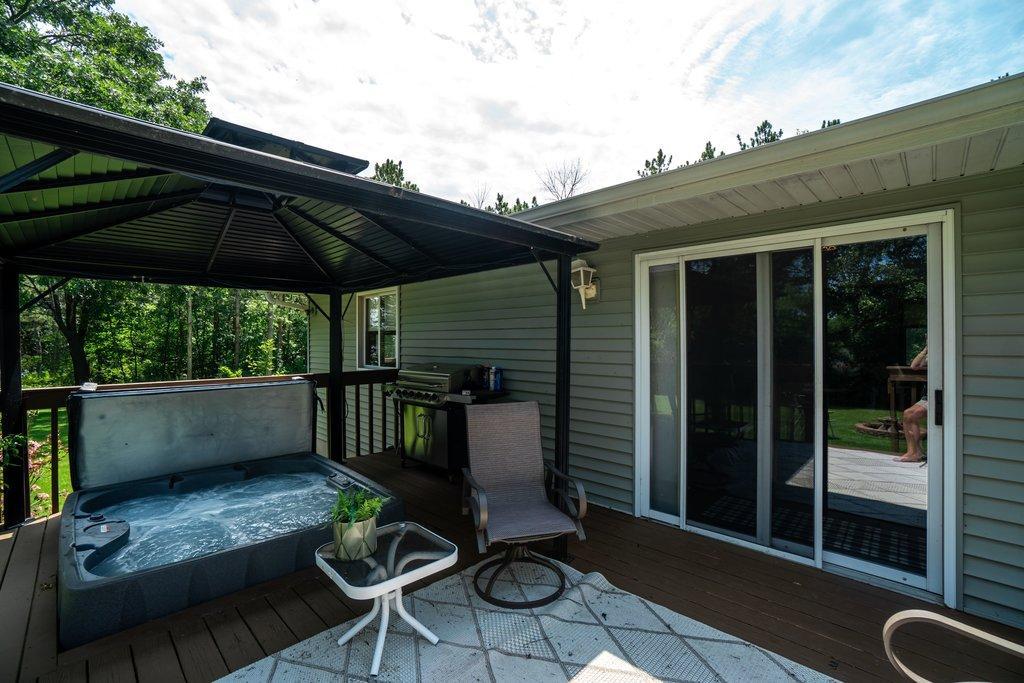 4437 Old Wells Road Eau Claire, WI 54703 - Photo 47 of 65