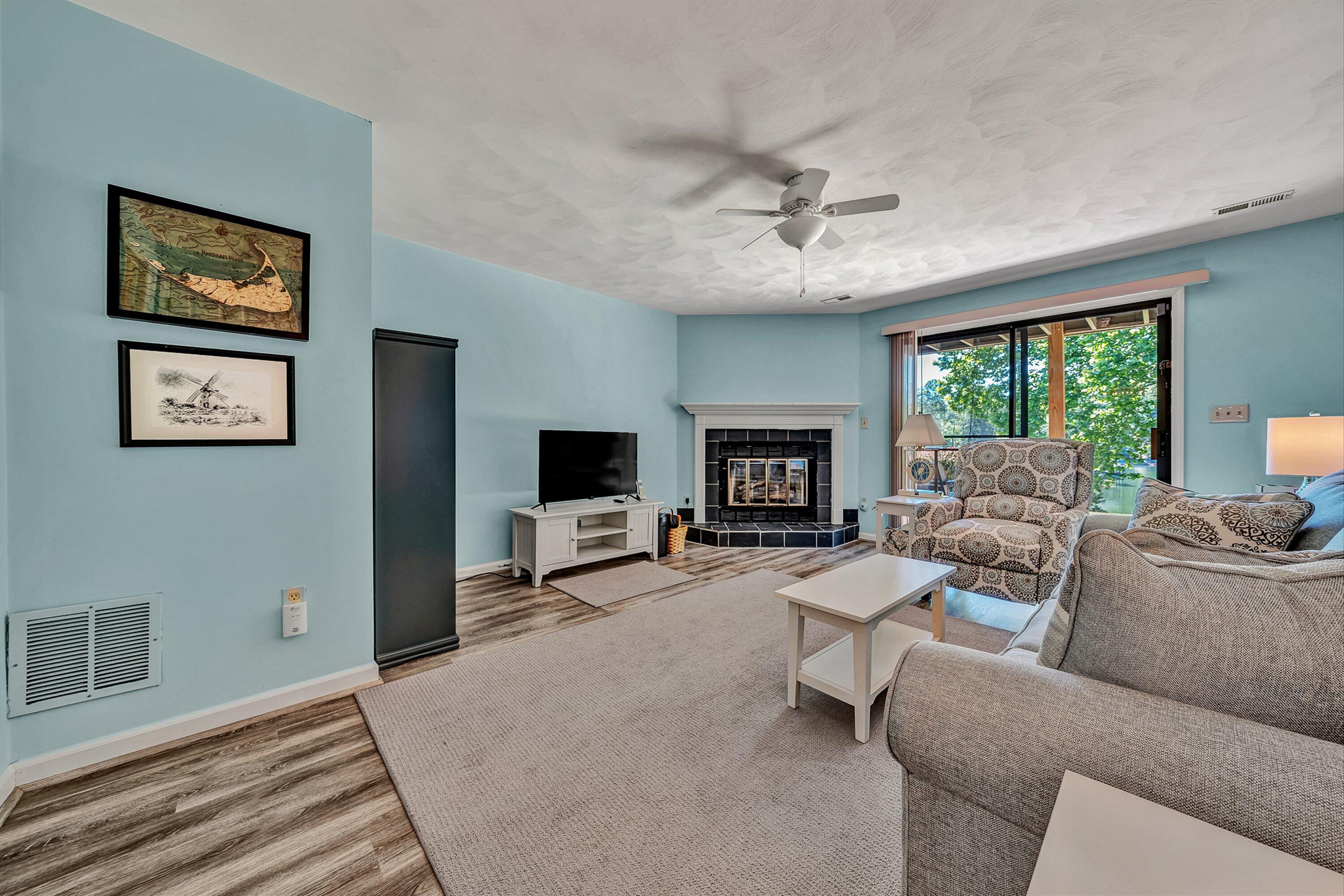 401 Harbor Ridge Drive Goodview, VA 24095 - Photo 17 of 35 22-VM-06620