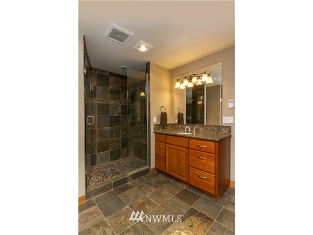 3936 Pipeline Road Blaine, WA 98230 - Photo 14 of 25 Gallery Image 14