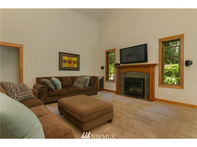 3936 Pipeline Road Blaine, WA 98230 - Photo 8 of 25 Gallery Image 8