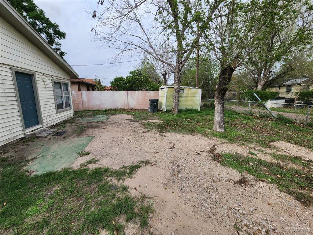 2002 Thornton Street Mission, TX 78572 - Photo 20 of 20 a backyard of a house with lots of green space