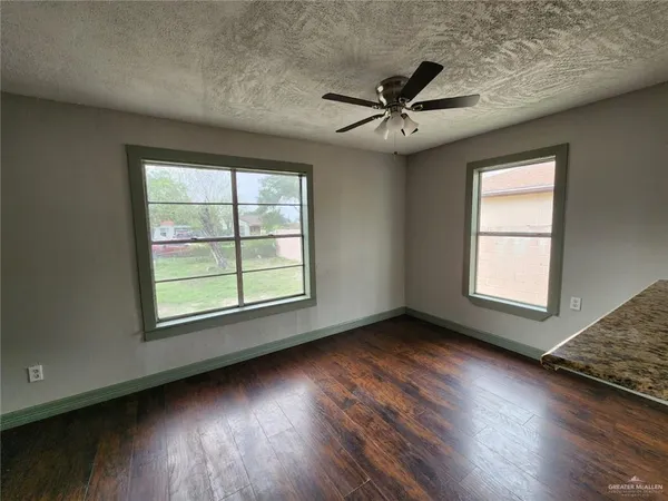 $1,300 | 2002 Thornton Street, Mission, TX 78572