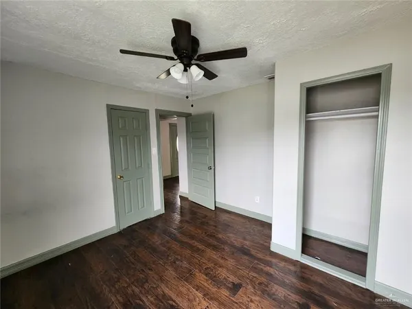 $1,300 | 2002 Thornton Street, Mission, TX 78572