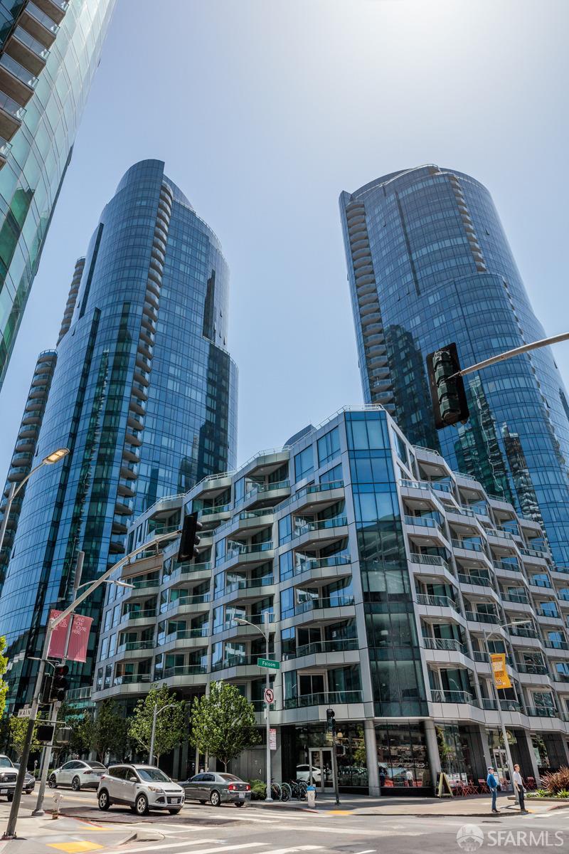 201 Folsom Street, Unit 22F San Francisco, CA 94105 - Photo 53 of 53 a front view of a building