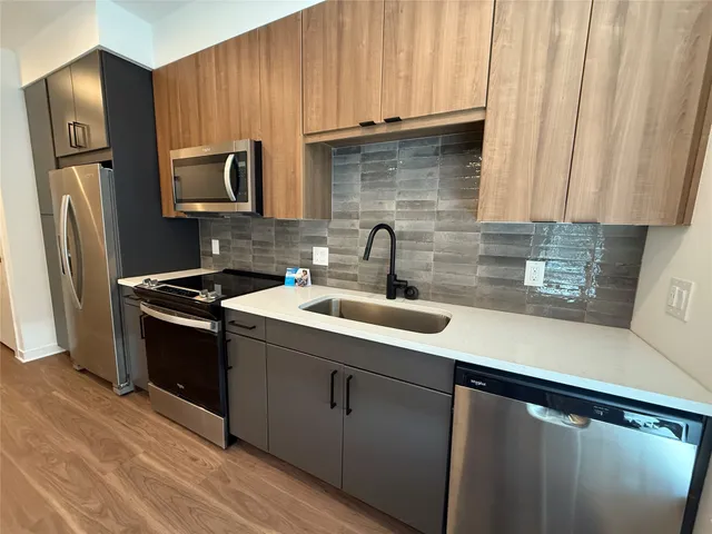 $1,435 | 10505 Deerwood Road, Unit 264, Houston, TX 77042