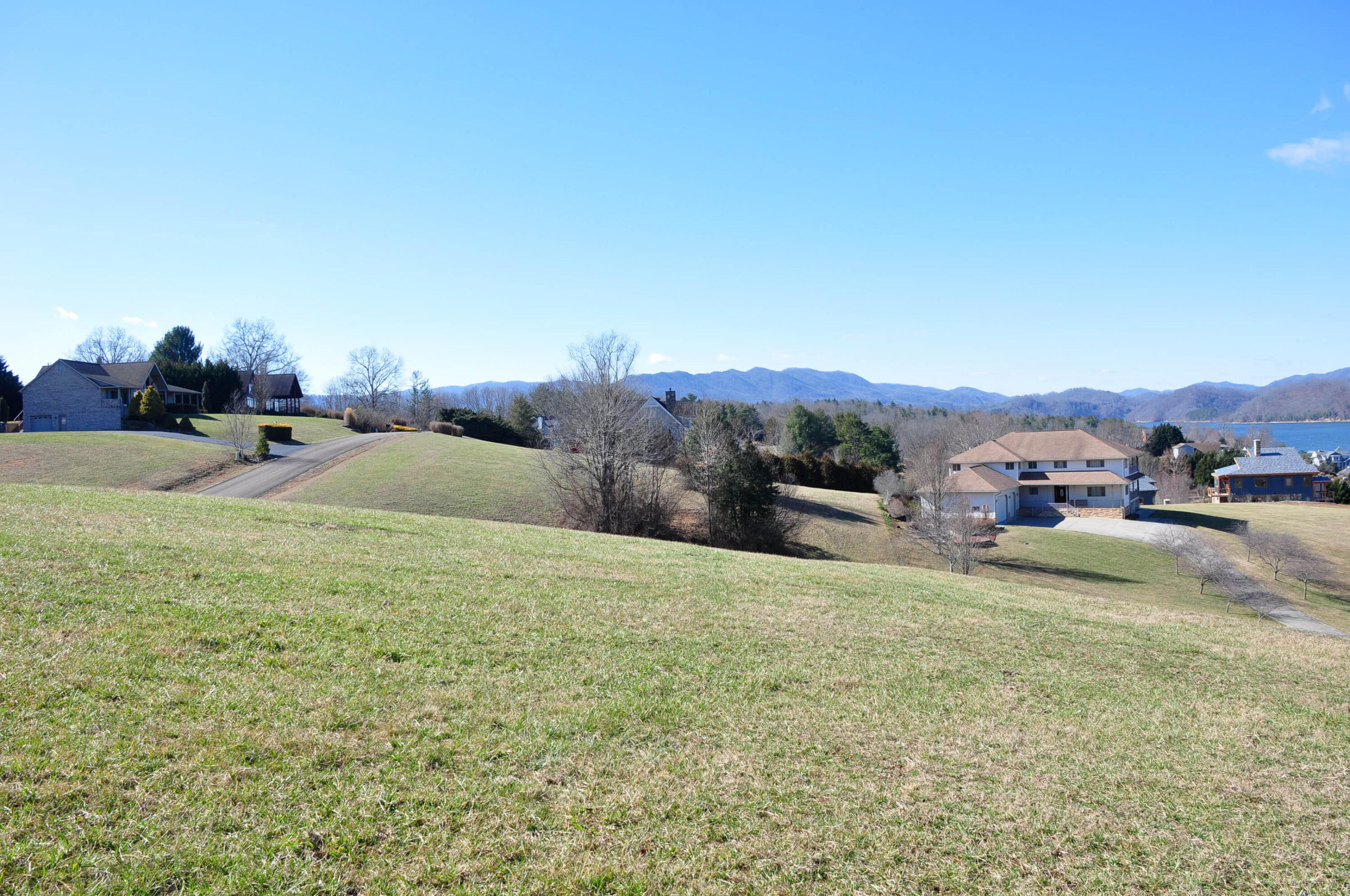 Lot 2 Harbour Point, Unit 2 Butler, TN 37640 - Photo 21 of 38 DSC_5629
