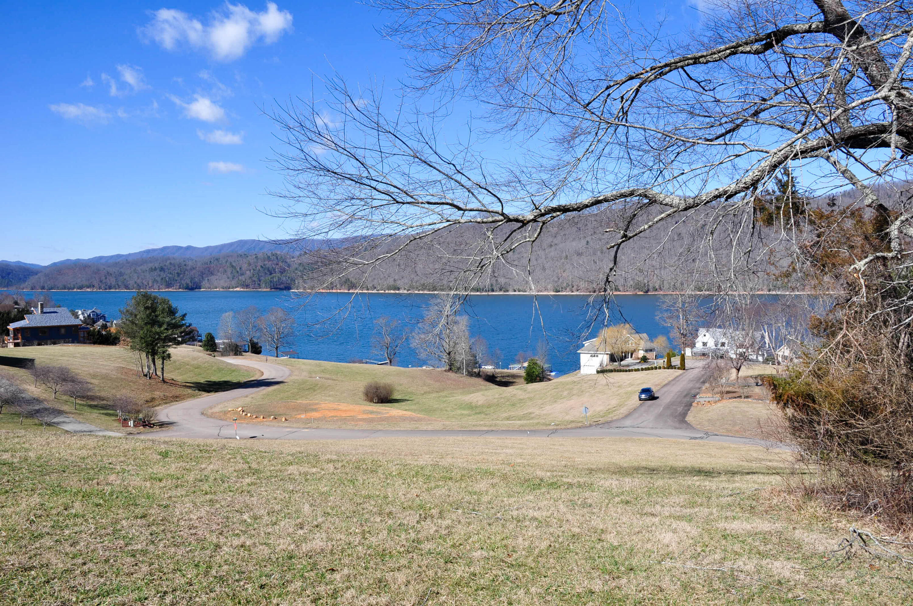 Lot 2 Harbour Point, Unit 2 Butler, TN 37640 - Photo 22 of 38 DSC_5630