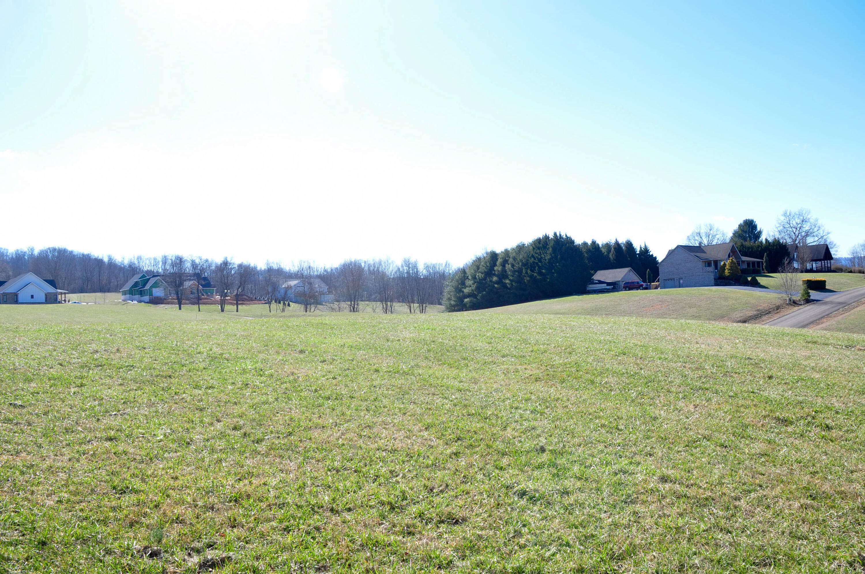 Lot 2 Harbour Point, Unit 2 Butler, TN 37640 - Photo 27 of 38 DSC_5628