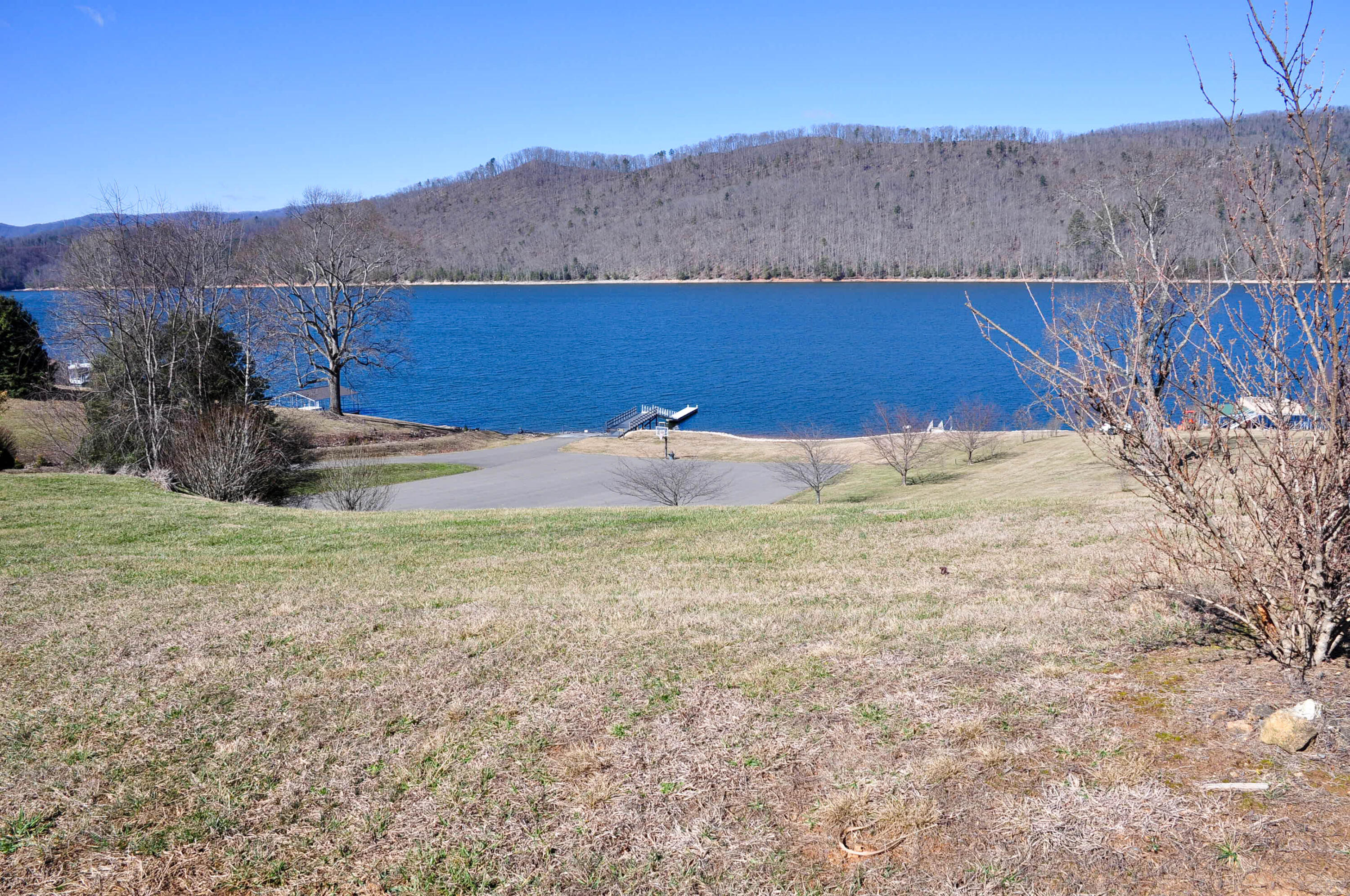 Lot 2 Harbour Point, Unit 2 Butler, TN 37640 - Photo 37 of 38 DSC_5639