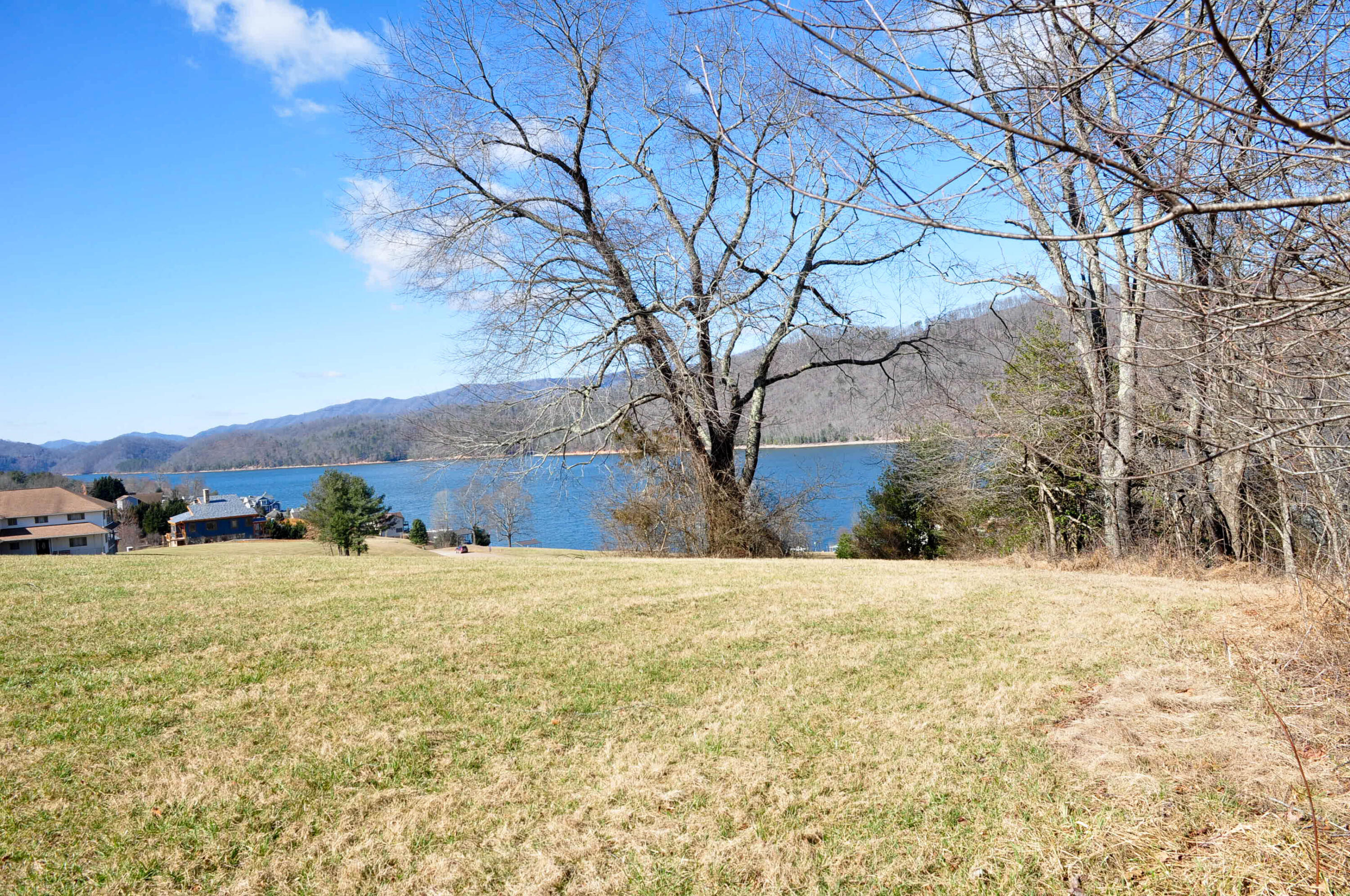 Lot 2 Harbour Point, Unit 2 Butler, TN 37640 - Photo 10 of 38 DSC_5617