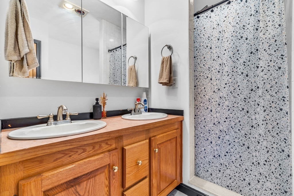13 Old Gardner Road Westminster, MA 01473 - Photo 21 of 40 Gallery Image 21