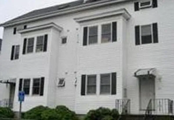 $1,500 | 11-19 Cook Street, Unit 3N, Fall River, MA 02724