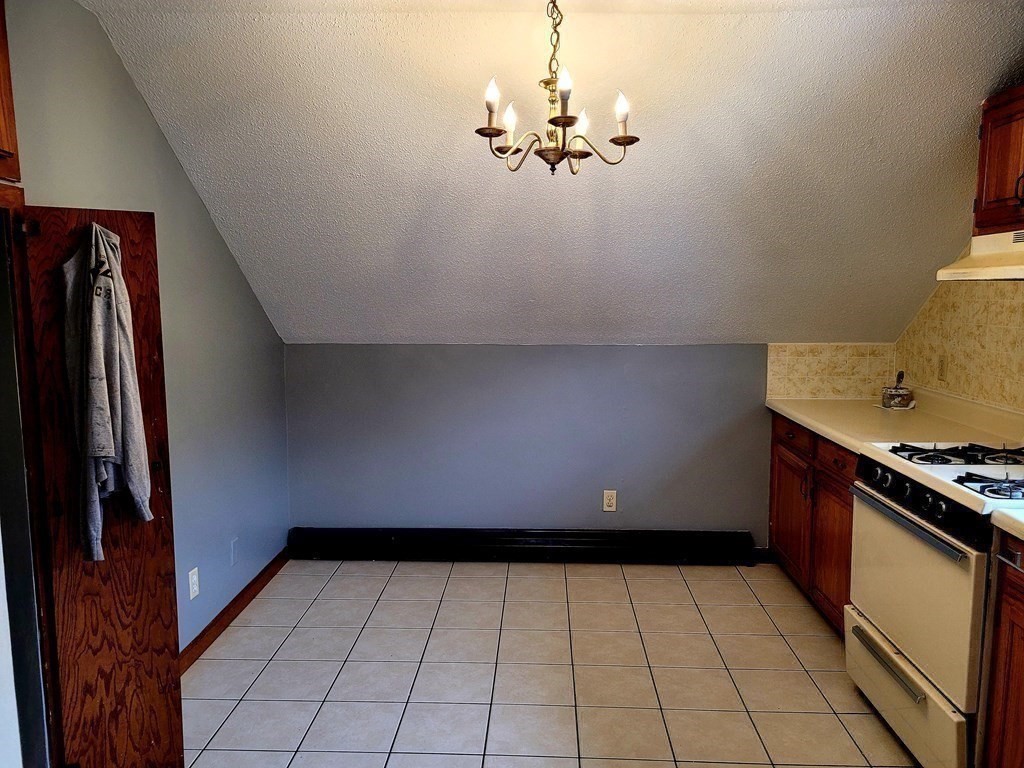 11-19 Cook Street, Unit 3N Fall River, MA 02724 - Photo 4 of 17