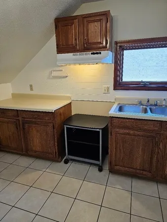 $1,500 | 11-19 Cook Street, Unit 3N, Fall River, MA 02724