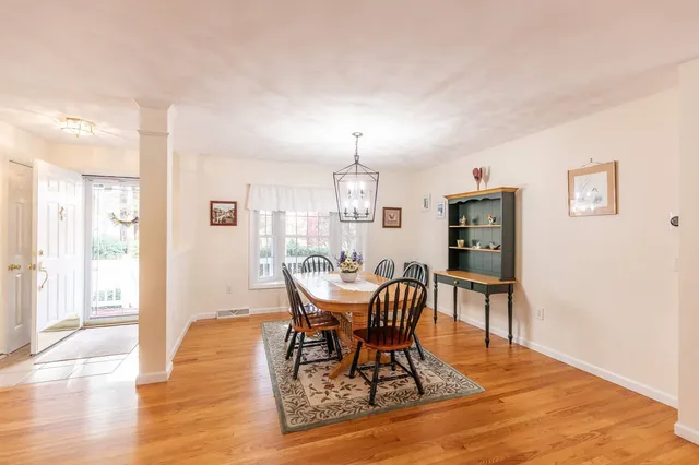 $749,900 | 73 Lake Shore Drive, Winchester, NH 03470