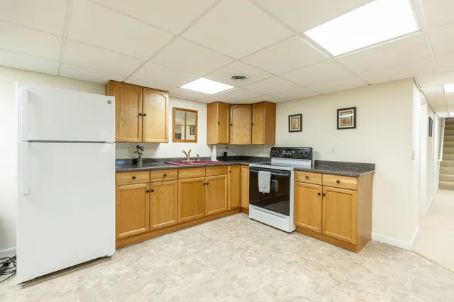 $749,900 | 73 Lake Shore Drive, Winchester, NH 03470