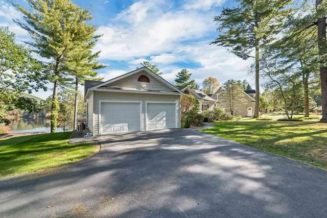 $749,900 | 73 Lake Shore Drive, Winchester, NH 03470