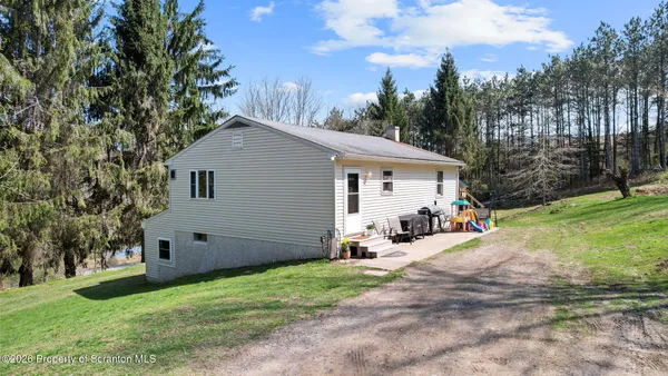 $239,900 | 1396 Kane Road, Montrose, PA 18801