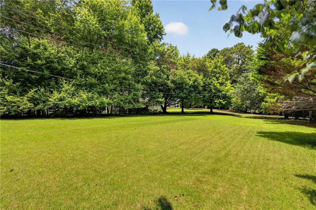 4460 Suwanee Dam Road Suwanee, GA 30024 - Photo 37 of 41