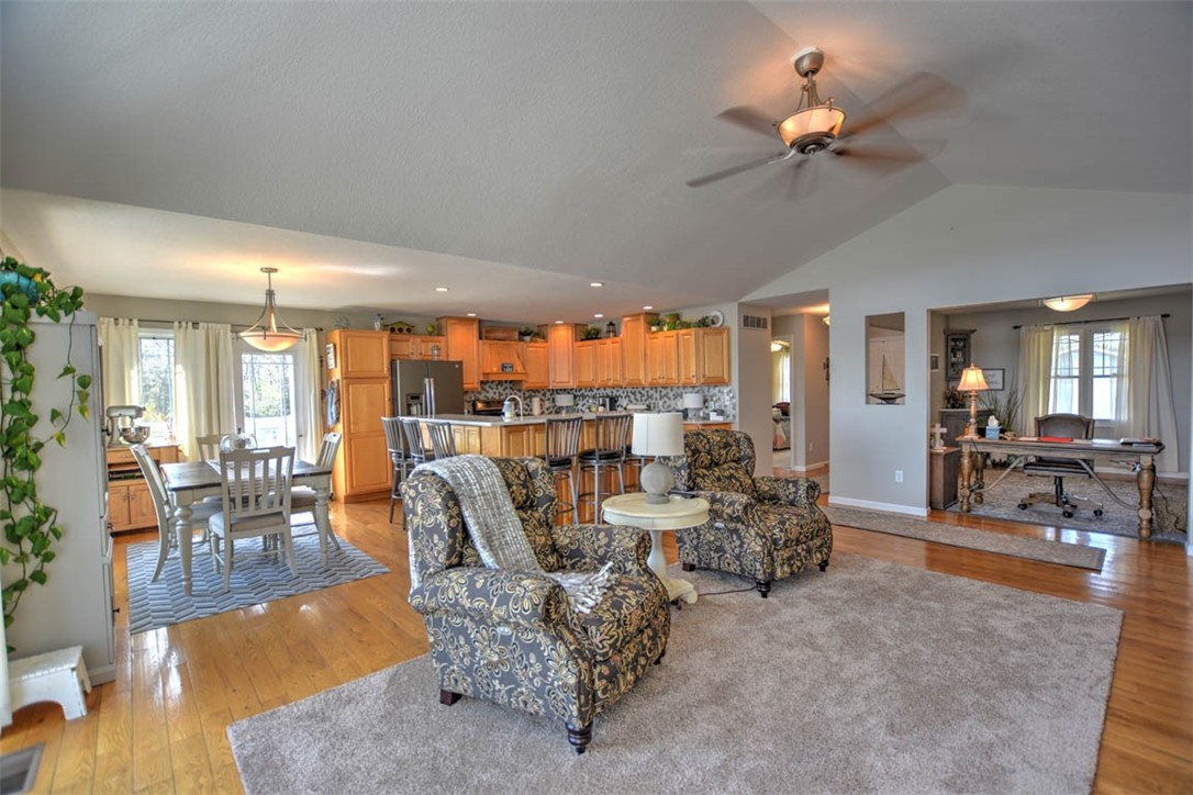 42 Lake Grove Club Decatur, IL 62521 - Photo 9 of 47