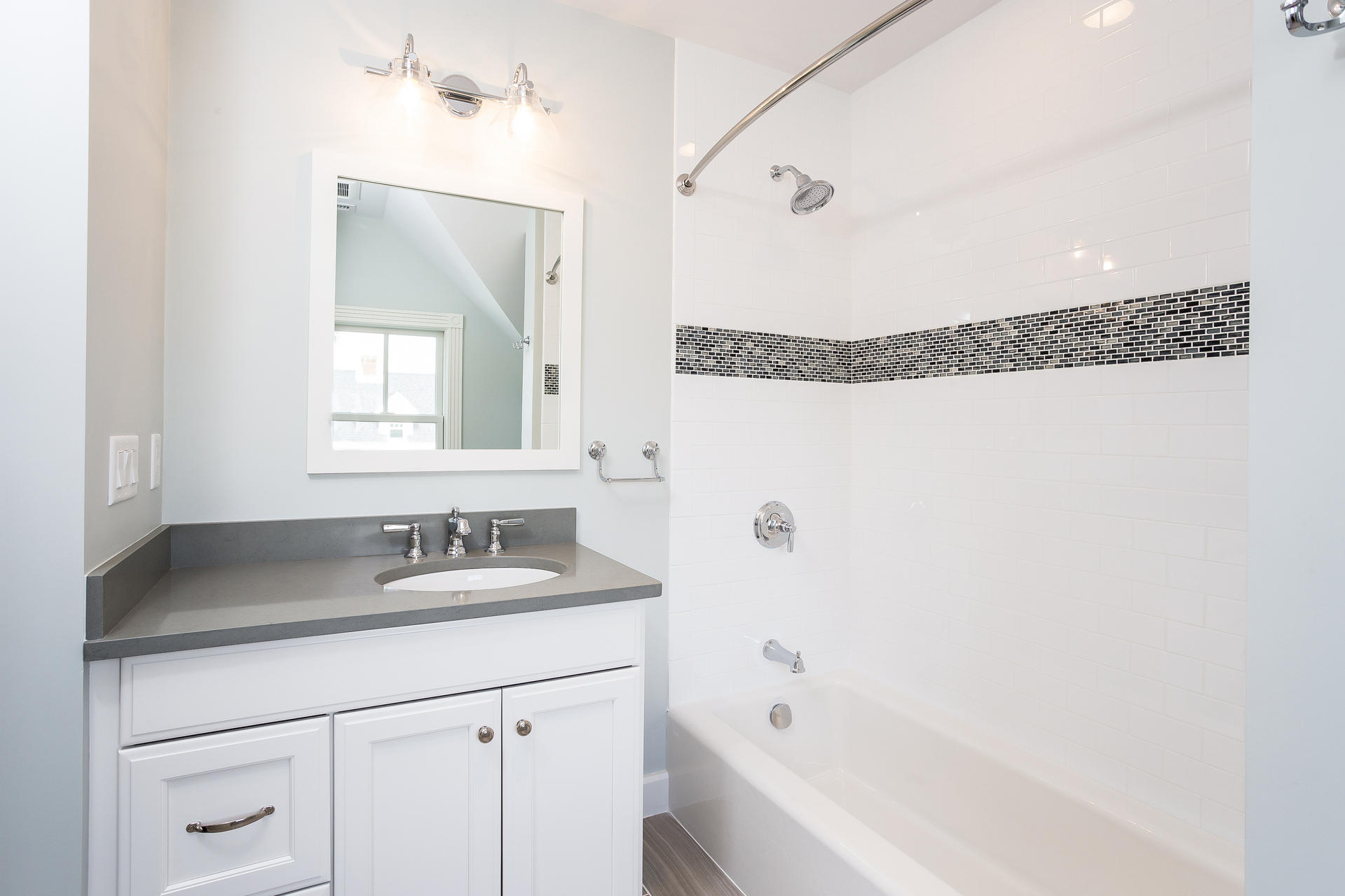 36 Cross Street Chatham, MA 02633 - Photo 22 of 35 035-Bathroom-3871216-medium