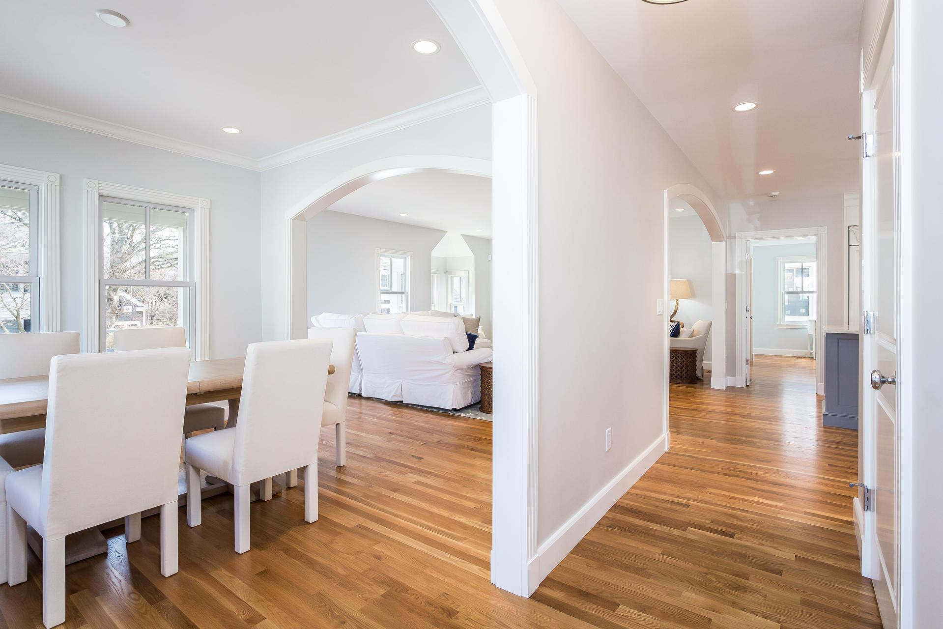 36 Cross Street Chatham, MA 02633 - Photo 10 of 35 008-Foyer-3871188-medium