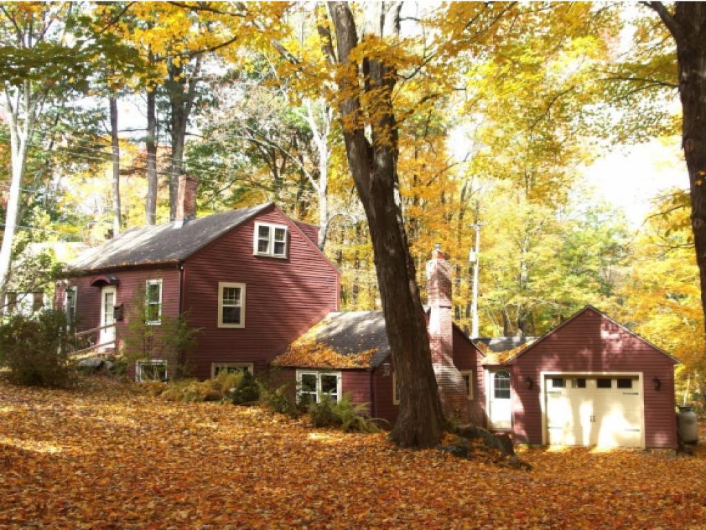 45 New Boston Road Francestown, NH 03043 - Photo 1 of 15