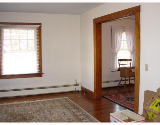 10 Summer Street Westerly, RI 02891 - Photo 4 of 7 Living Room.