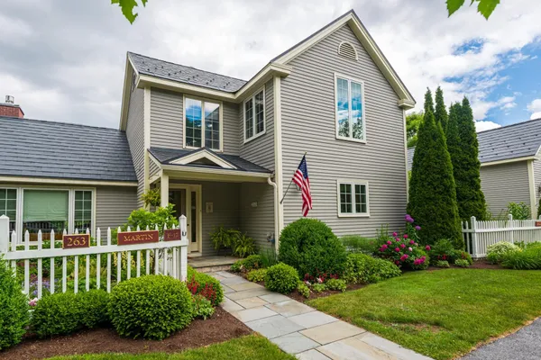 $775,000 | 263 Kestrel Court, Unit F17, Manchester, VT 05254