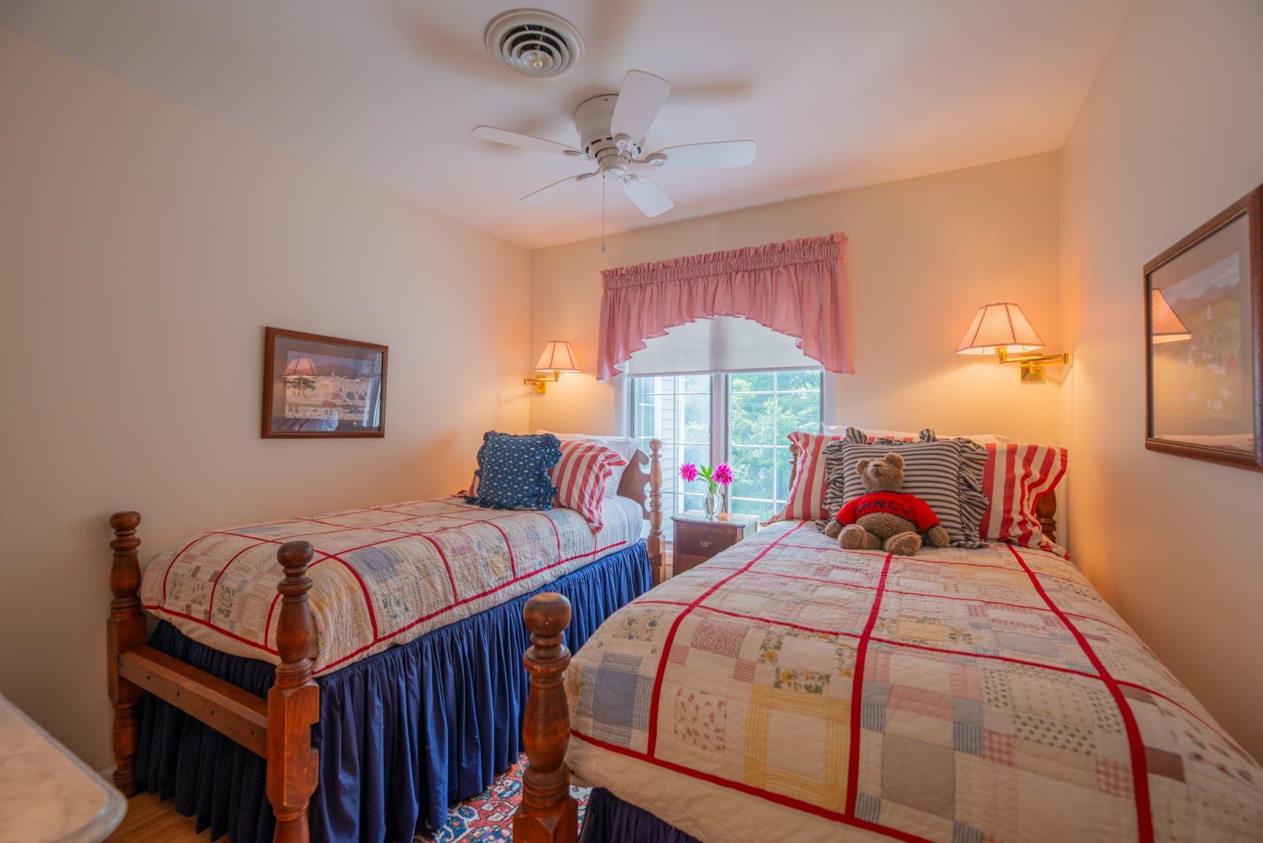 263 Kestrel Court, Unit F17 Manchester, VT 05254 - Photo 18 of 25