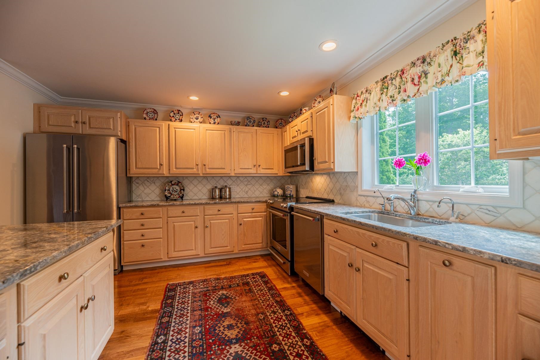 263 Kestrel Court, Unit F17 Manchester, VT 05254 - Photo 10 of 25