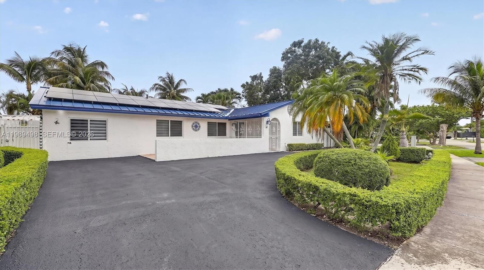15022 Southwest 67th Lane Miami, FL 33193 - Photo 4 of 71