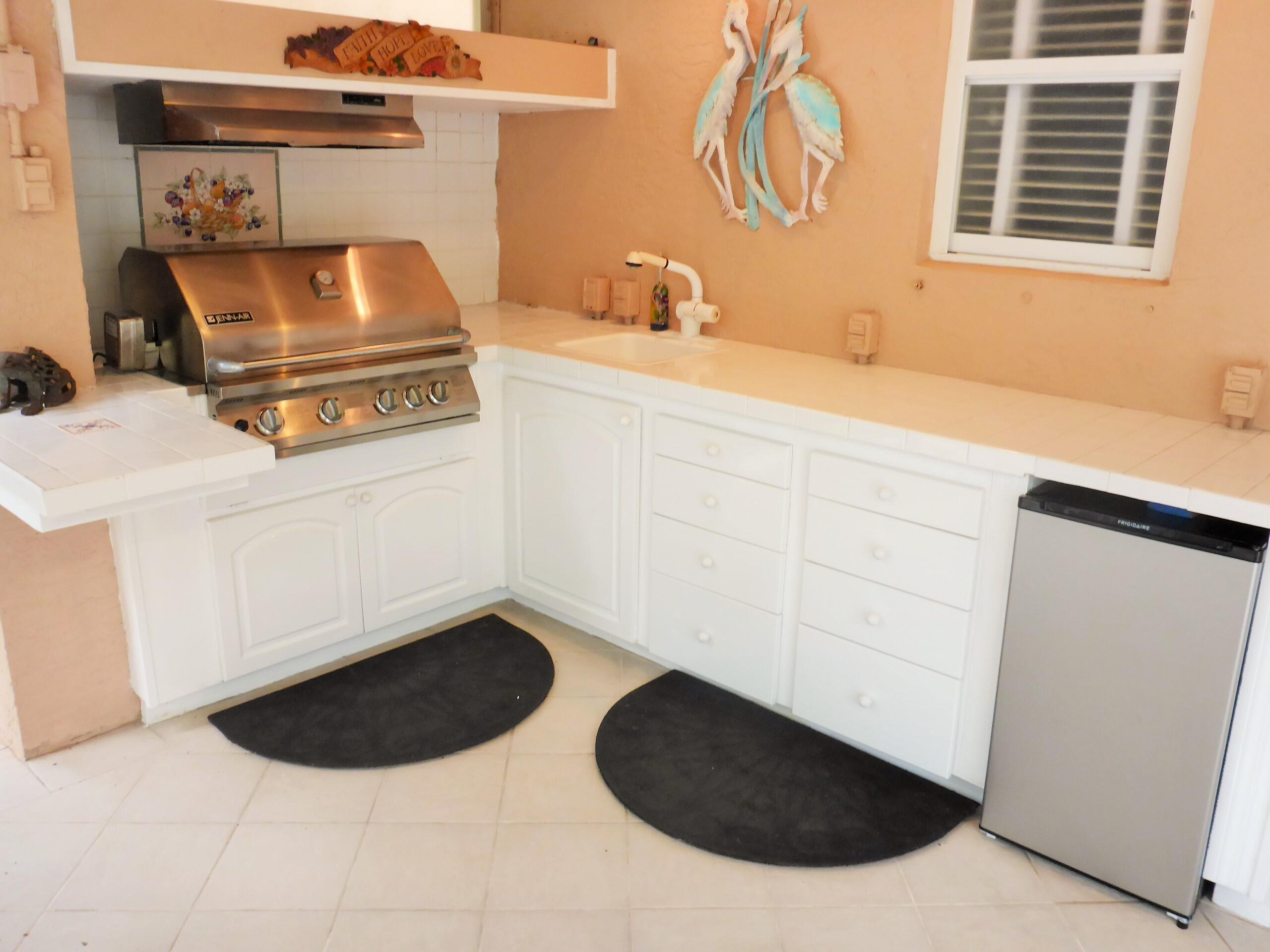 5119 Elpine Way Riviera Beach, FL 33418 - Photo 46 of 61 P1040343