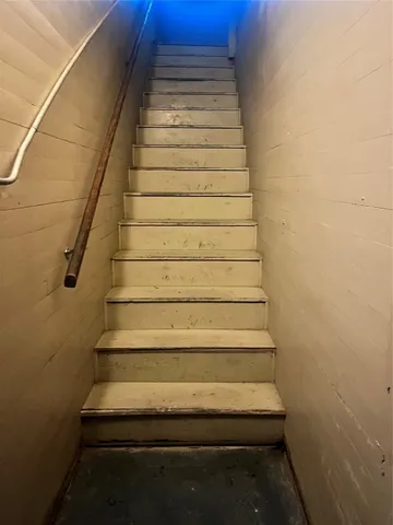 $2,000 | 218 West Broad Street, Freeport, TX 77541