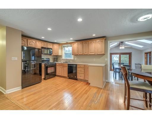 237 Salem Road Billerica, MA 01821 - Photo 7 of 27 Gallery Image 7