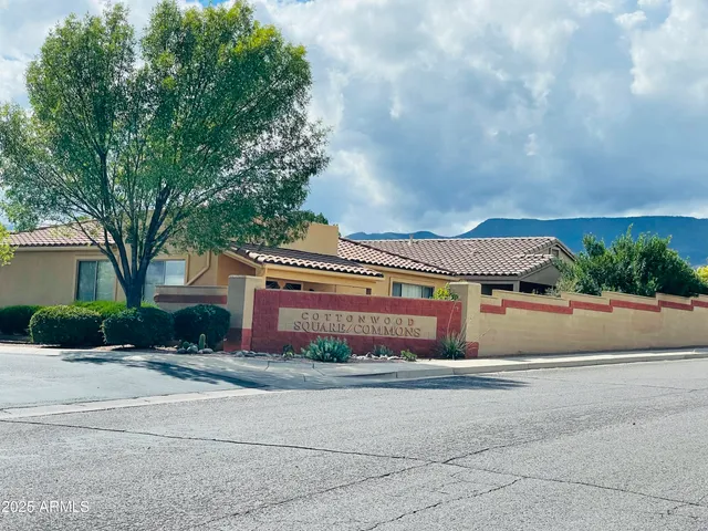 $1,995 | 1743 East Parada Del Sol, Cottonwood, AZ 86326