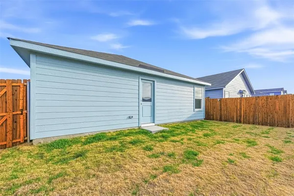 $1,725 | 241 Boxberry Way, Princeton, TX 75407