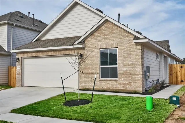 $1,950 | 816 Durness Drive, Pflugerville, TX 78660