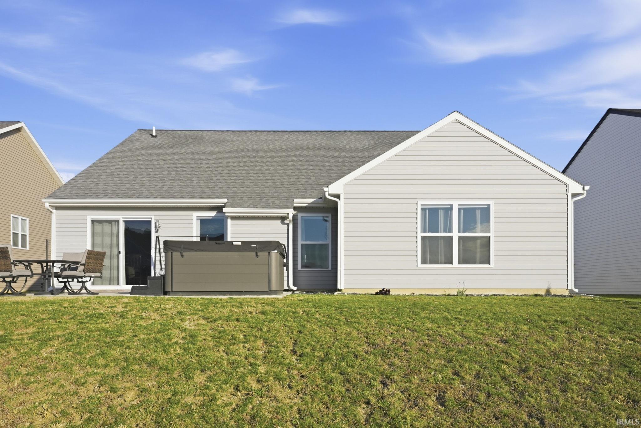 3818 Sun Stone Way New Haven, IN 46774 - Photo 33 of 36